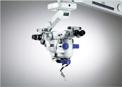 手術用顕微鏡　写真